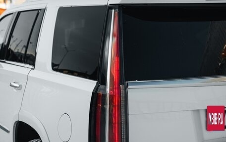 Cadillac Escalade IV, 2016 год, 3 499 000 рублей, 14 фотография