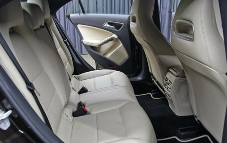 Mercedes-Benz CLA, 2018 год, 1 798 000 рублей, 12 фотография