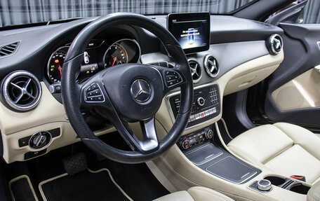 Mercedes-Benz CLA, 2018 год, 1 798 000 рублей, 16 фотография