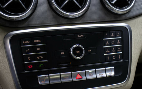 Mercedes-Benz CLA, 2018 год, 1 798 000 рублей, 19 фотография