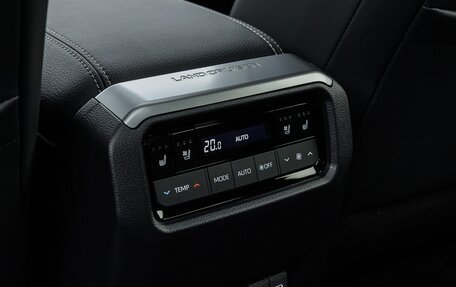 Toyota Land Cruiser Prado, 2025 год, 10 800 000 рублей, 17 фотография