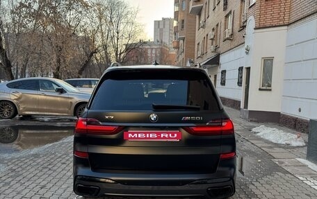 BMW X7, 2022 год, 13 000 000 рублей, 3 фотография