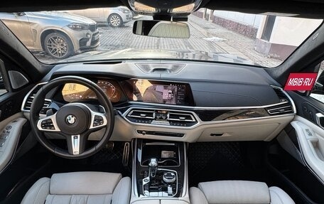 BMW X7, 2022 год, 13 000 000 рублей, 9 фотография