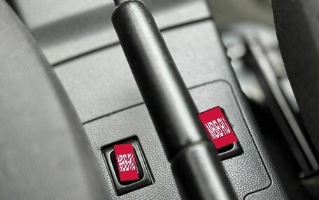 Suzuki Ignis II (HR), 2004 год, 449 999 рублей, 19 фотография