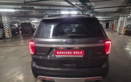 Ford Explorer VI, 2017 год, 3 050 000 рублей, 4 фотография