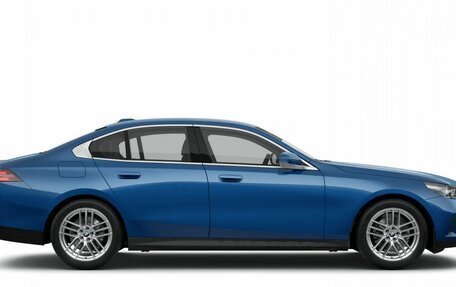 BMW 5 серия, 2025 год, 9 450 000 рублей, 7 фотография