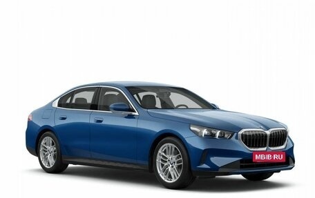 BMW 5 серия, 2025 год, 9 450 000 рублей, 2 фотография