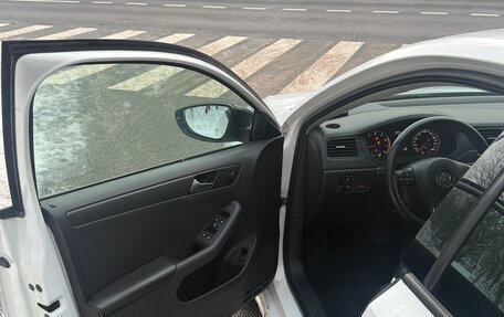 Volkswagen Jetta VI, 2014 год, 1 300 000 рублей, 22 фотография