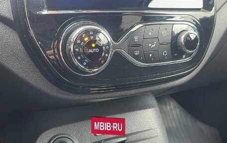 Renault Kaptur I рестайлинг, 2020 год, 1 625 000 рублей, 25 фотография