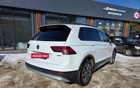 Volkswagen Tiguan II, 2020 год, 2 990 000 рублей, 3 фотография