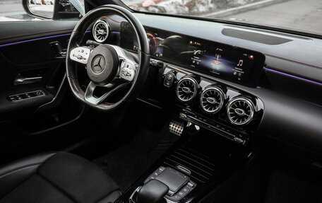 Mercedes-Benz CLA, 2020 год, 3 390 000 рублей, 9 фотография