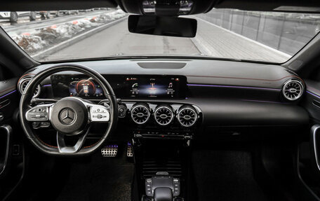 Mercedes-Benz CLA, 2020 год, 3 390 000 рублей, 10 фотография