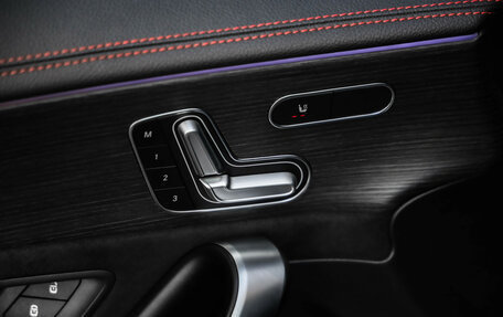 Mercedes-Benz CLA, 2020 год, 3 390 000 рублей, 25 фотография