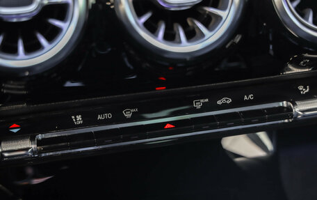 Mercedes-Benz CLA, 2020 год, 3 390 000 рублей, 17 фотография