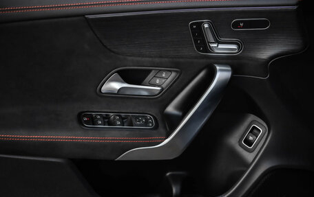 Mercedes-Benz CLA, 2020 год, 3 390 000 рублей, 23 фотография