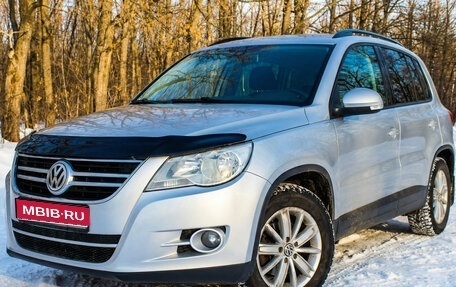 Volkswagen Tiguan I, 2010 год, 762 000 рублей, 1 фотография
