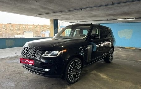 Land Rover Range Rover IV рестайлинг, 2021 год, 9 000 000 рублей, 3 фотография