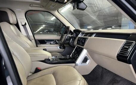 Land Rover Range Rover IV рестайлинг, 2021 год, 9 000 000 рублей, 17 фотография