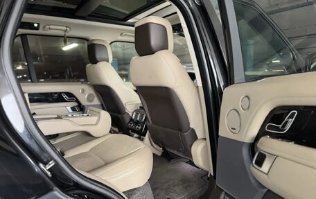 Land Rover Range Rover IV рестайлинг, 2021 год, 9 000 000 рублей, 18 фотография