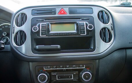 Volkswagen Tiguan I, 2010 год, 762 000 рублей, 21 фотография