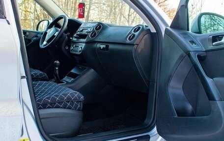 Volkswagen Tiguan I, 2010 год, 762 000 рублей, 11 фотография