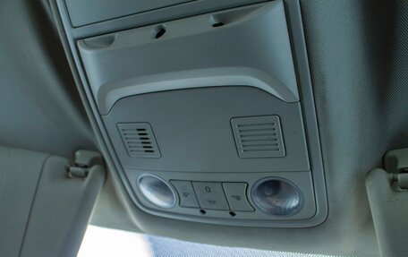 Volkswagen Tiguan I, 2010 год, 762 000 рублей, 23 фотография