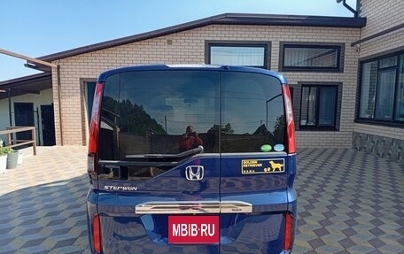 Honda Stepwgn IV, 2015 год, 1 790 000 рублей, 4 фотография