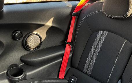 MINI Hatch, 2020 год, 3 200 000 рублей, 29 фотография