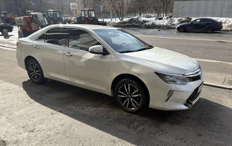 Toyota Camry, 2017 год, 2 100 000 рублей, 1 фотография