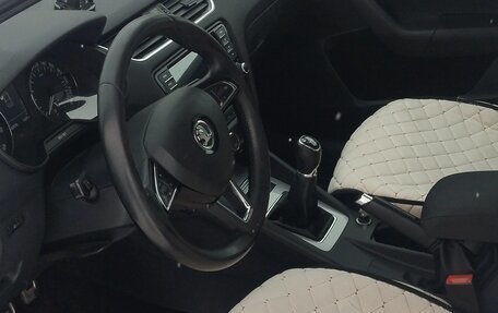 Skoda Octavia, 2013 год, 1 350 000 рублей, 23 фотография