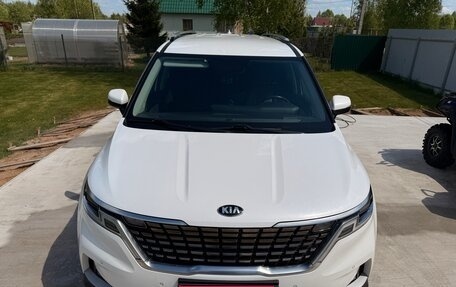 KIA Carnival, 2021 год, 4 100 000 рублей, 1 фотография