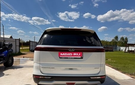 KIA Carnival, 2021 год, 4 100 000 рублей, 6 фотография