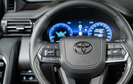 Toyota Land Cruiser, 2025 год, 19 500 000 рублей, 17 фотография