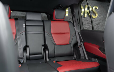 Toyota Land Cruiser, 2025 год, 19 500 000 рублей, 23 фотография