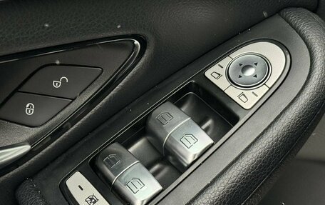 Mercedes-Benz C-Класс, 2016 год, 2 449 999 рублей, 10 фотография