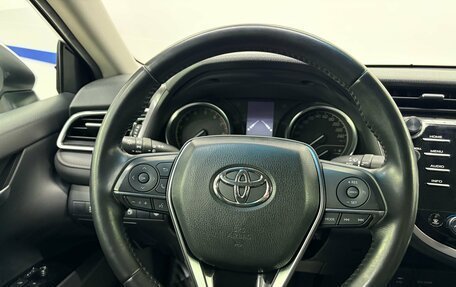 Toyota Camry, 2018 год, 2 399 000 рублей, 13 фотография