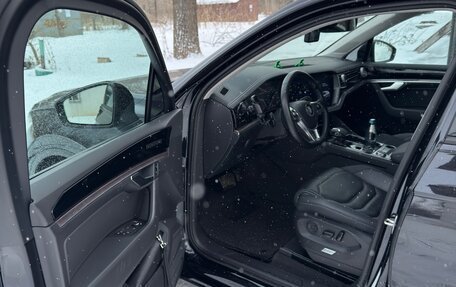 Volkswagen Touareg III, 2019 год, 6 150 000 рублей, 10 фотография