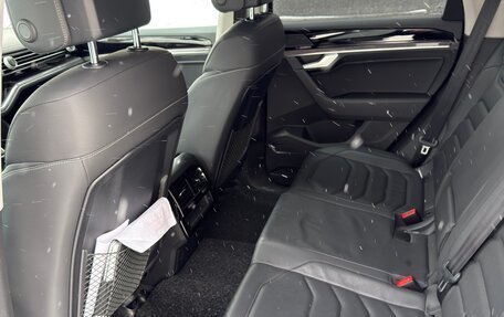 Volkswagen Touareg III, 2019 год, 6 150 000 рублей, 13 фотография