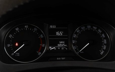 Skoda Rapid I, 2016 год, 949 000 рублей, 14 фотография