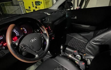 KIA Rio III рестайлинг, 2016 год, 550 000 рублей, 4 фотография