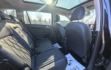 Volkswagen Tiguan II, 2022 год, 2 790 000 рублей, 12 фотография