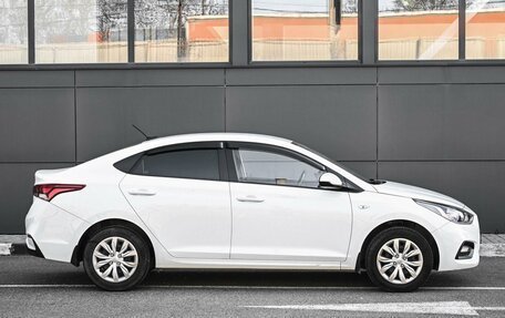 Hyundai Solaris II рестайлинг, 2018 год, 1 374 000 рублей, 5 фотография