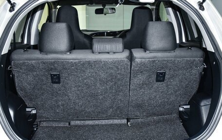 Toyota Vitz, 2019 год, 1 299 000 рублей, 21 фотография