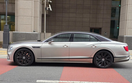 Bentley Flying Spur, 2025 год, 41 760 000 рублей, 3 фотография