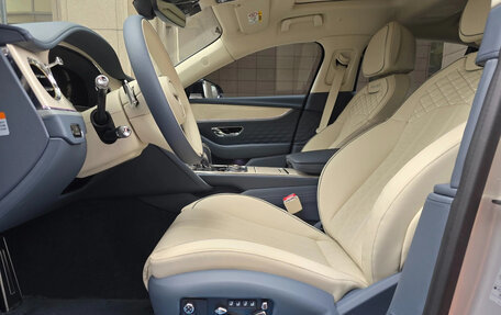 Bentley Flying Spur, 2025 год, 41 760 000 рублей, 8 фотография