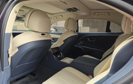 Bentley Flying Spur, 2025 год, 41 760 000 рублей, 19 фотография