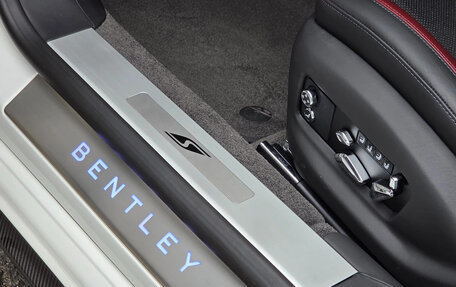 Bentley Flying Spur, 2023 год, 28 490 000 рублей, 8 фотография