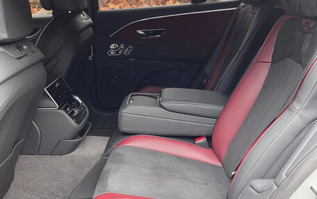 Bentley Flying Spur, 2023 год, 28 490 000 рублей, 15 фотография