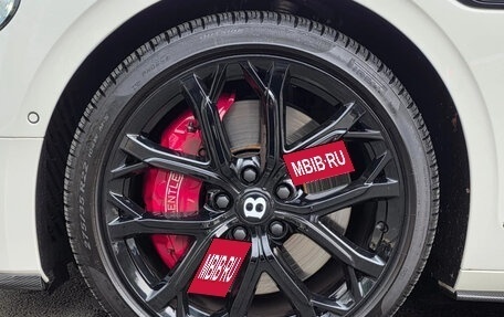 Bentley Flying Spur, 2023 год, 28 490 000 рублей, 20 фотография
