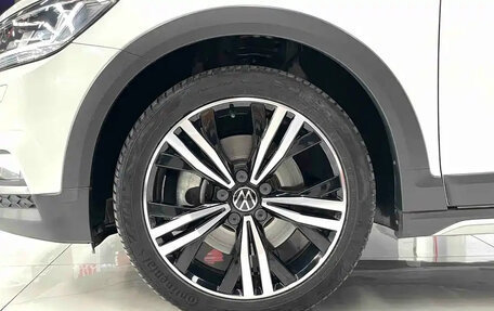 Volkswagen Touran III, 2022 год, 2 685 069 рублей, 9 фотография